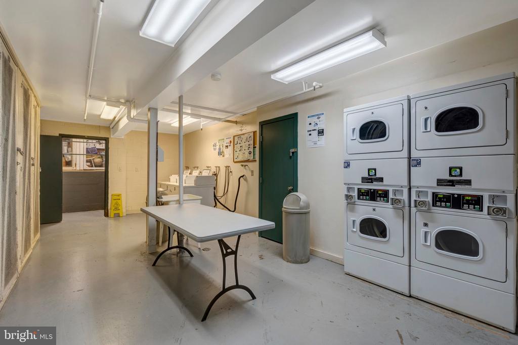 5913 PRINCE JAMES DRIVE Unit: I ("EYE")