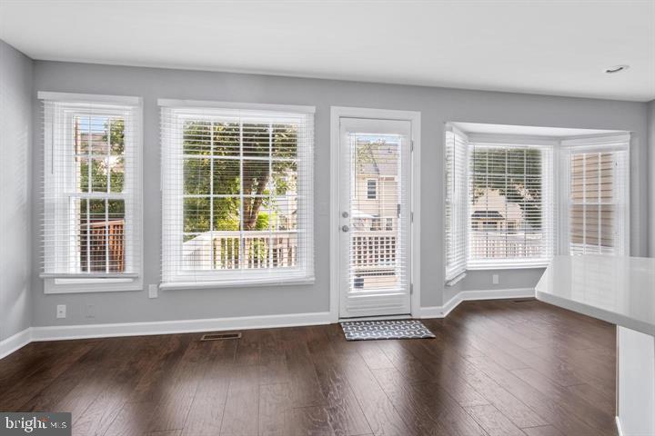 7439 HEATHERFIELD LANE