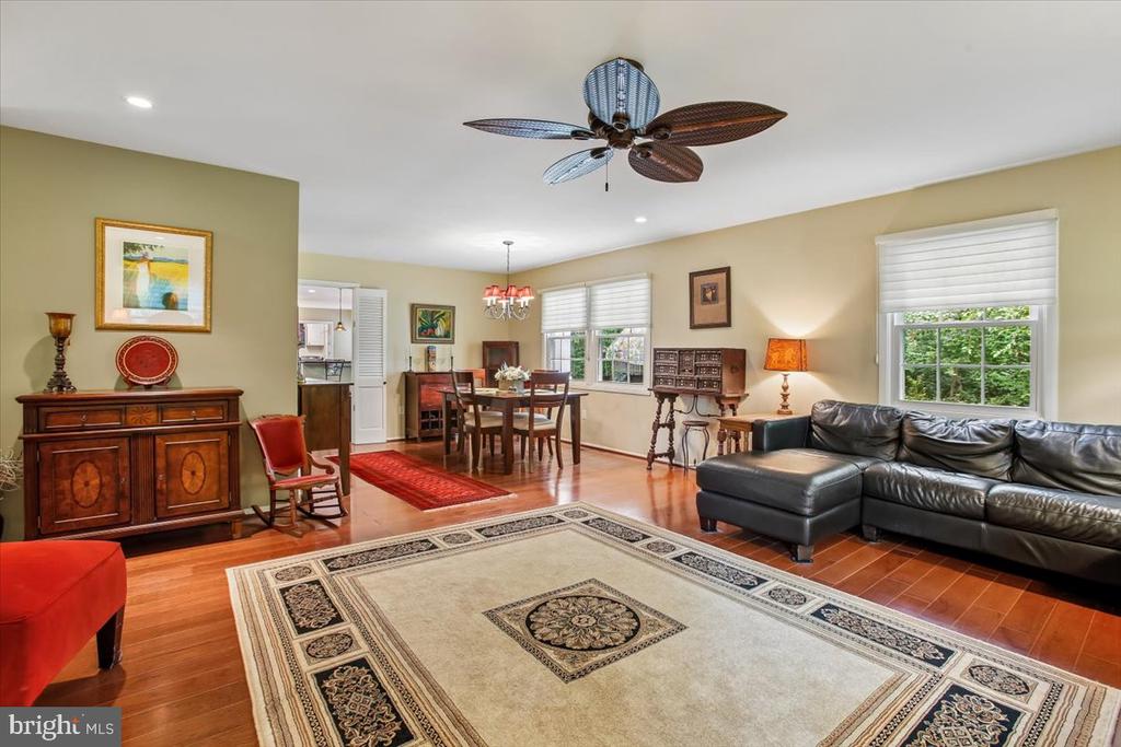 12912 MOUNT ROYAL LANE