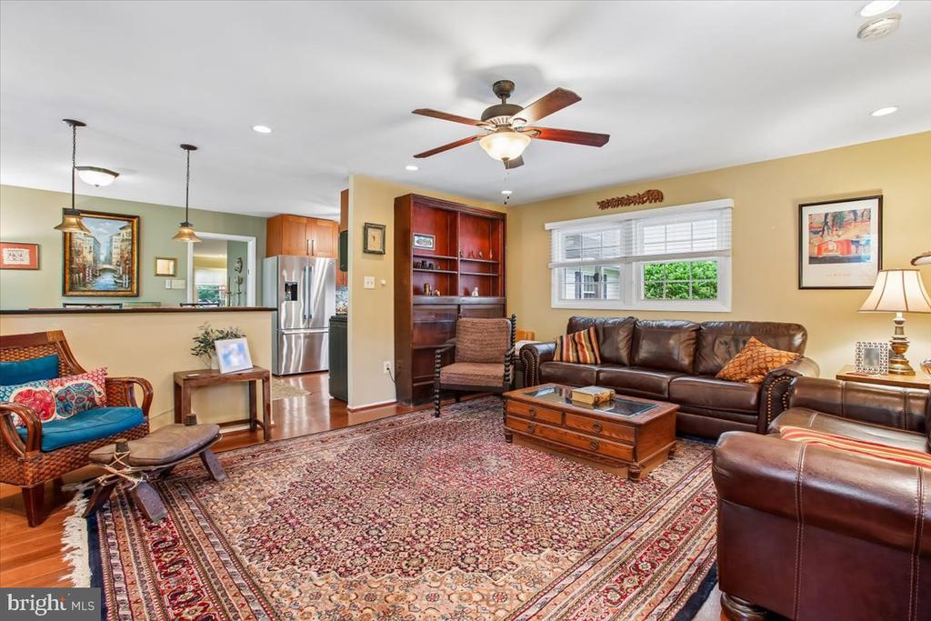 12912 MOUNT ROYAL LANE