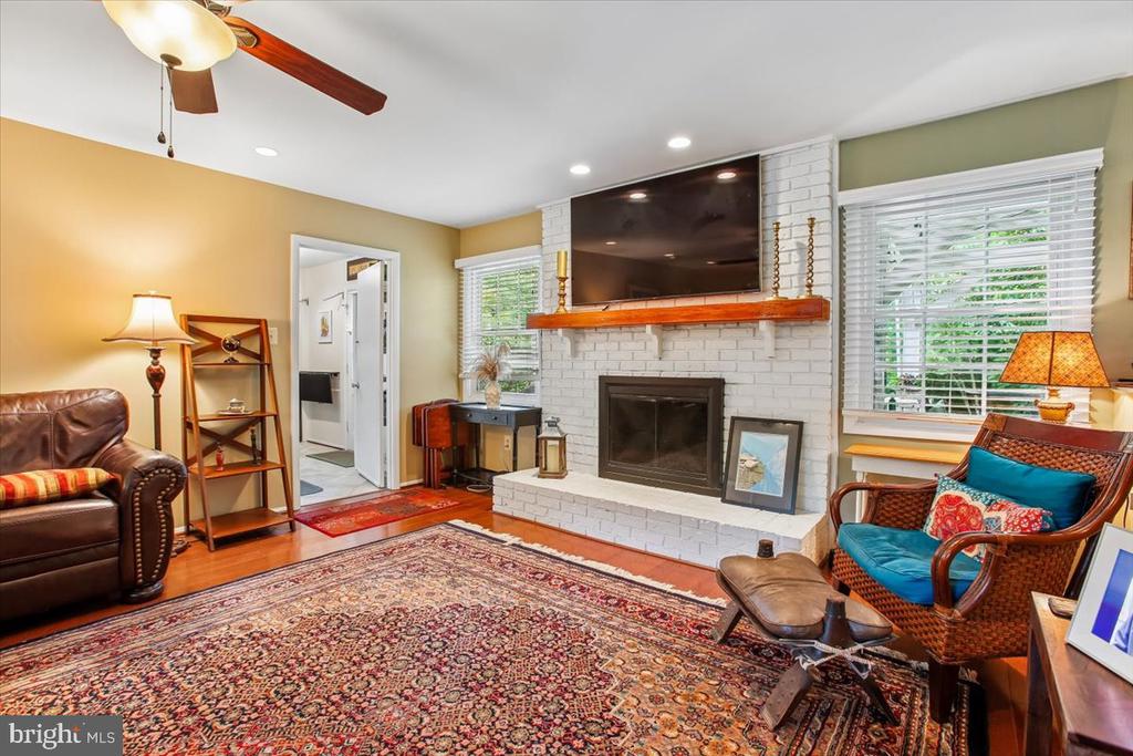 12912 MOUNT ROYAL LANE