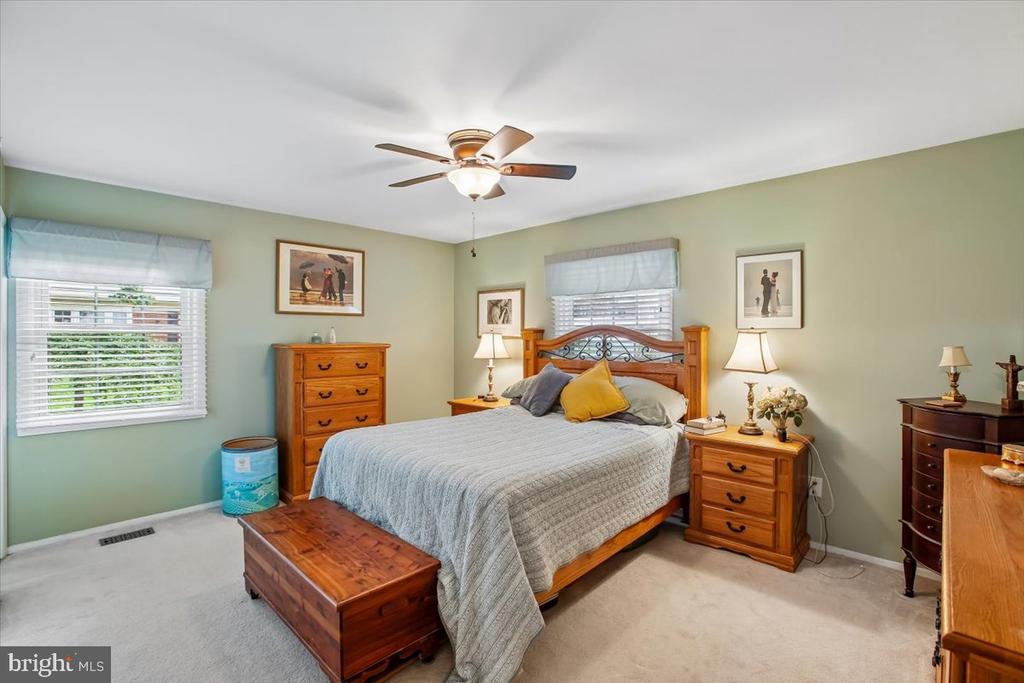 12912 MOUNT ROYAL LANE