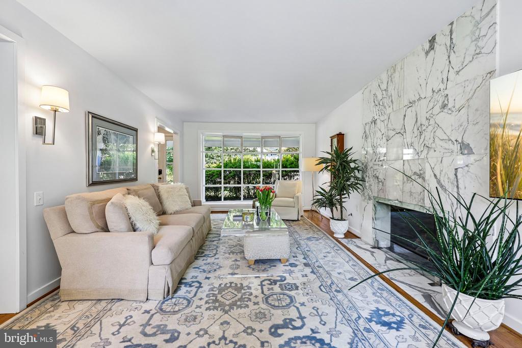 6905 LEMON ROAD