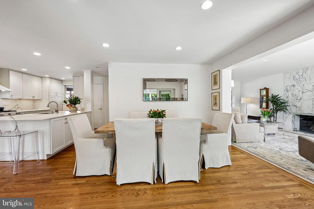 6905 LEMON ROAD