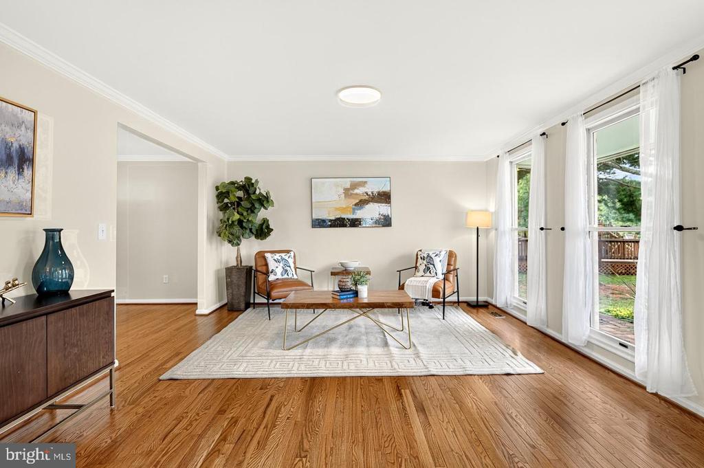 3894 PLUM RUN COURT