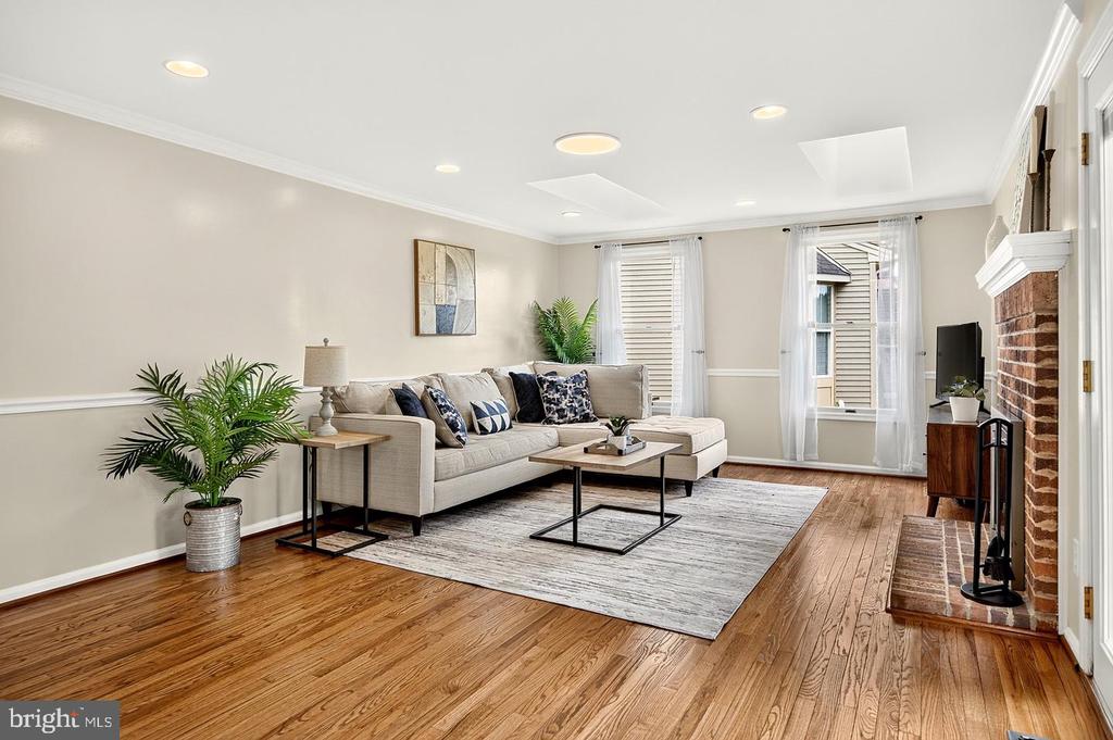 3894 PLUM RUN COURT