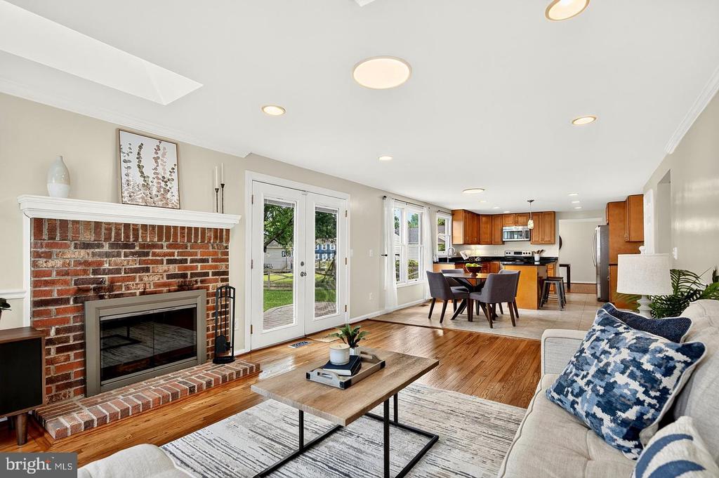 3894 PLUM RUN COURT