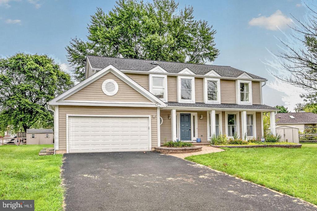 3894 PLUM RUN COURT