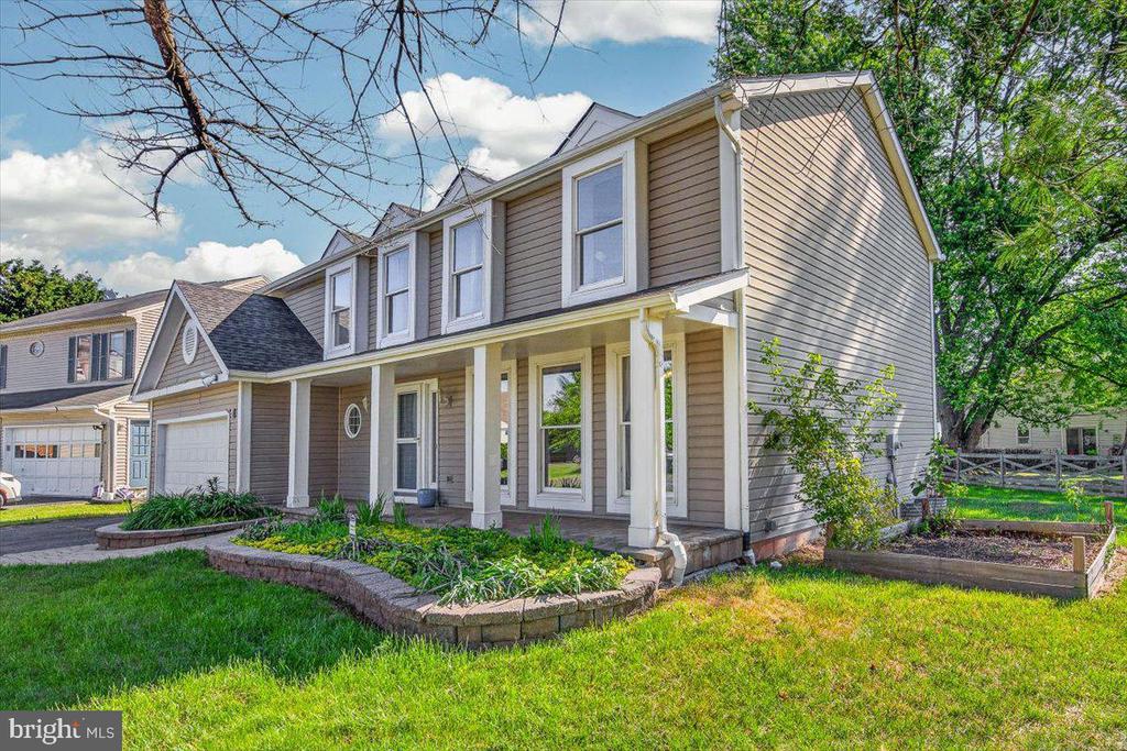 3894 PLUM RUN COURT