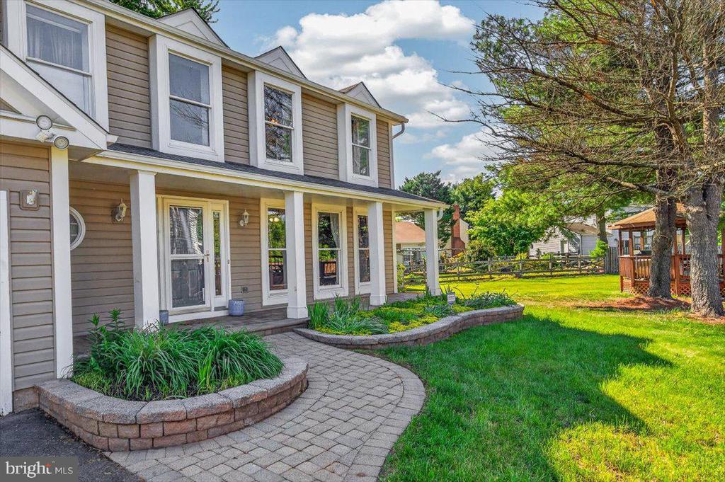 3894 PLUM RUN COURT