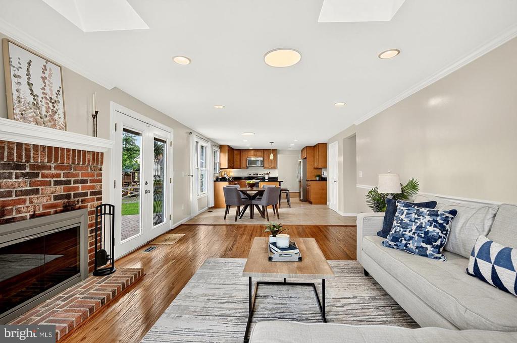 3894 PLUM RUN COURT