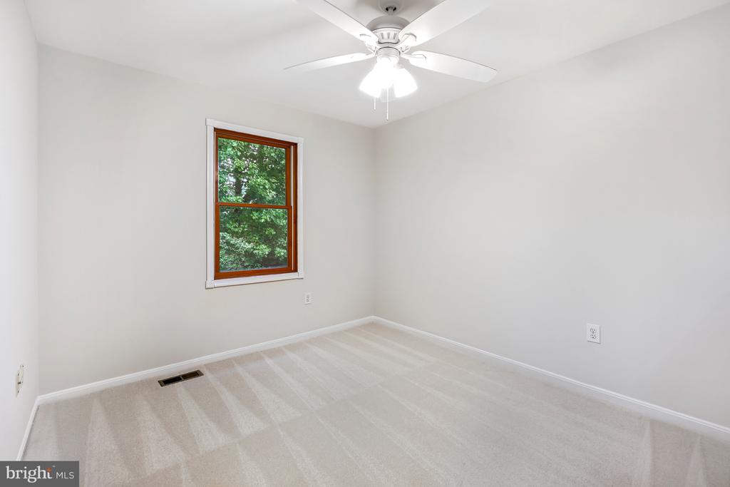 11525 PINE CONE COURT