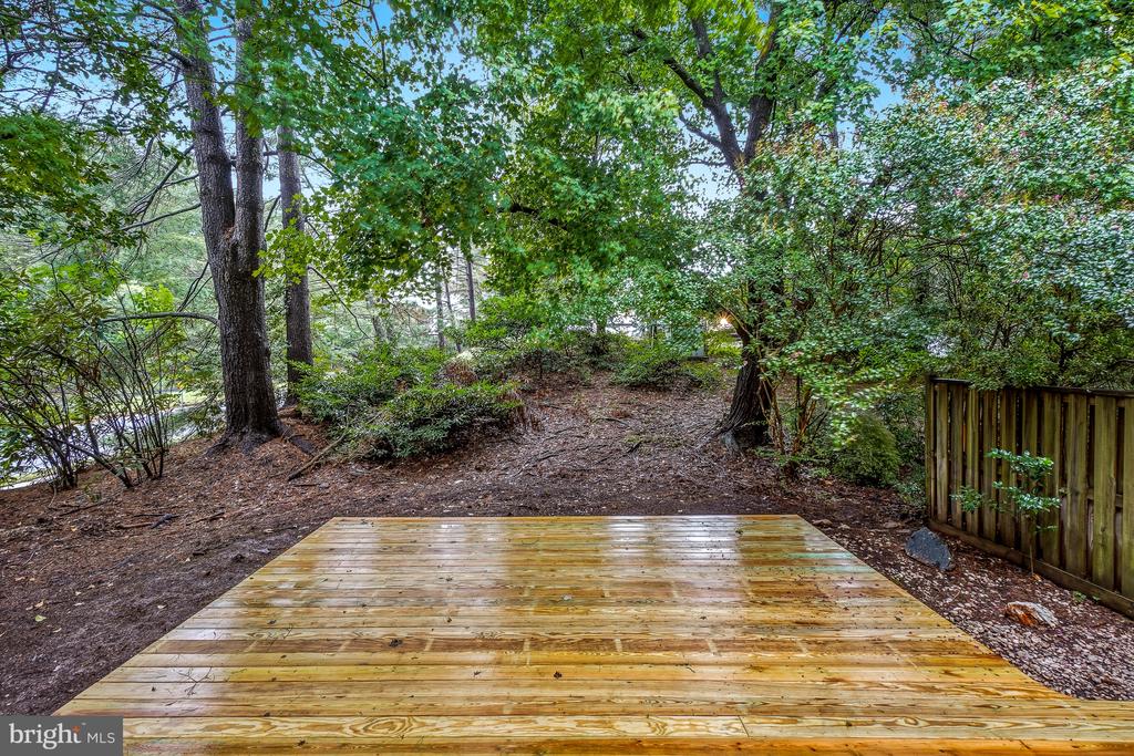 11525 PINE CONE COURT