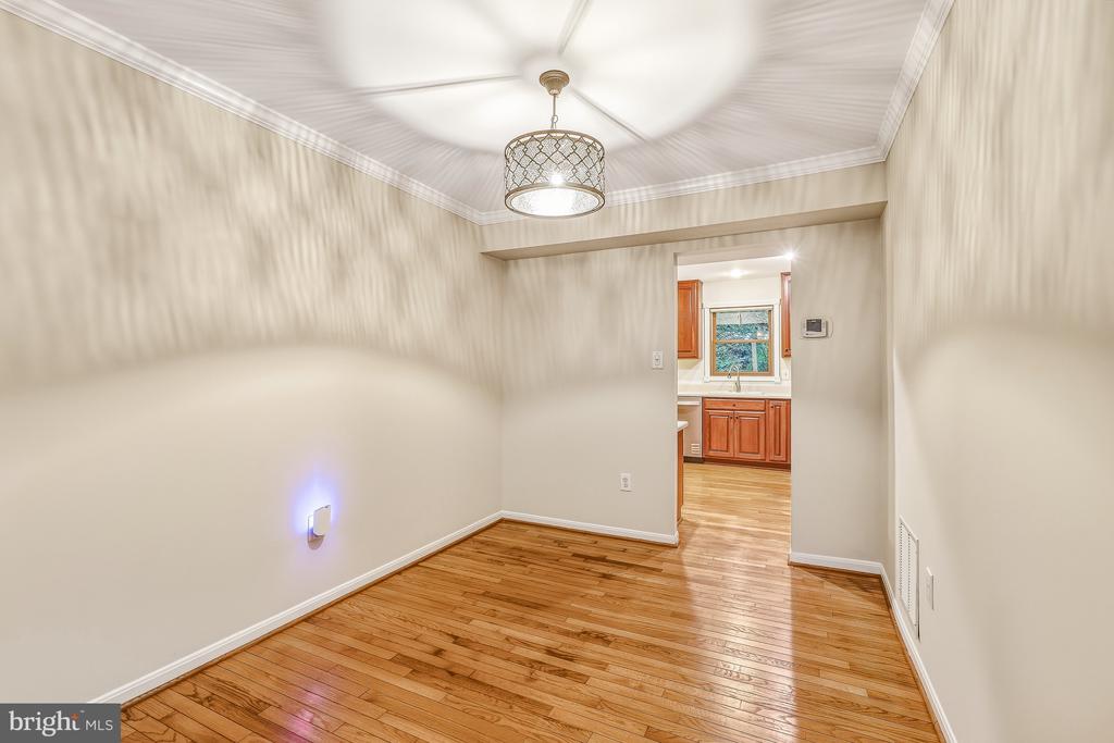11525 PINE CONE COURT