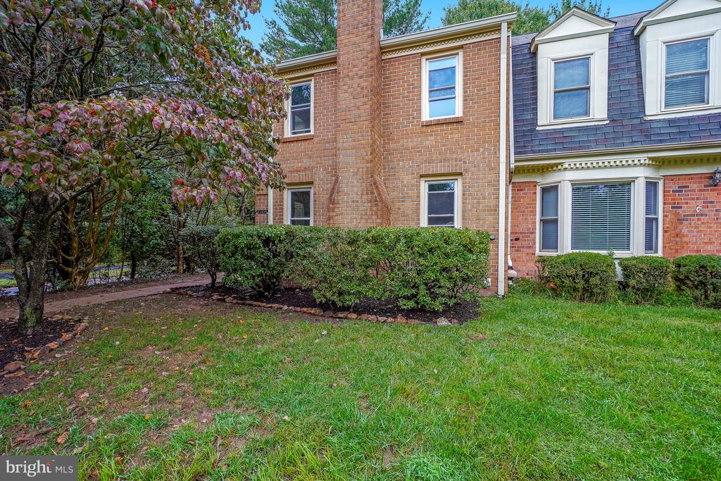 11525 PINE CONE COURT