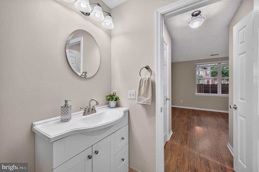 3804 GREEN RIDGE COURT Unit: 102