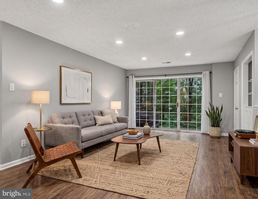 3804 GREEN RIDGE COURT Unit: 102