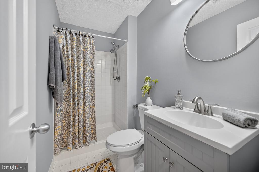 3804 GREEN RIDGE COURT Unit: 102