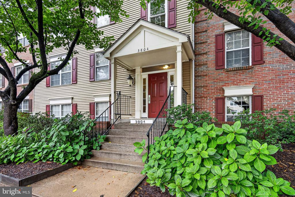 3804 GREEN RIDGE COURT Unit: 102