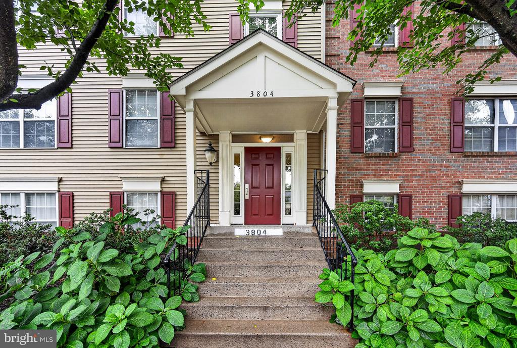 3804 GREEN RIDGE COURT Unit: 102