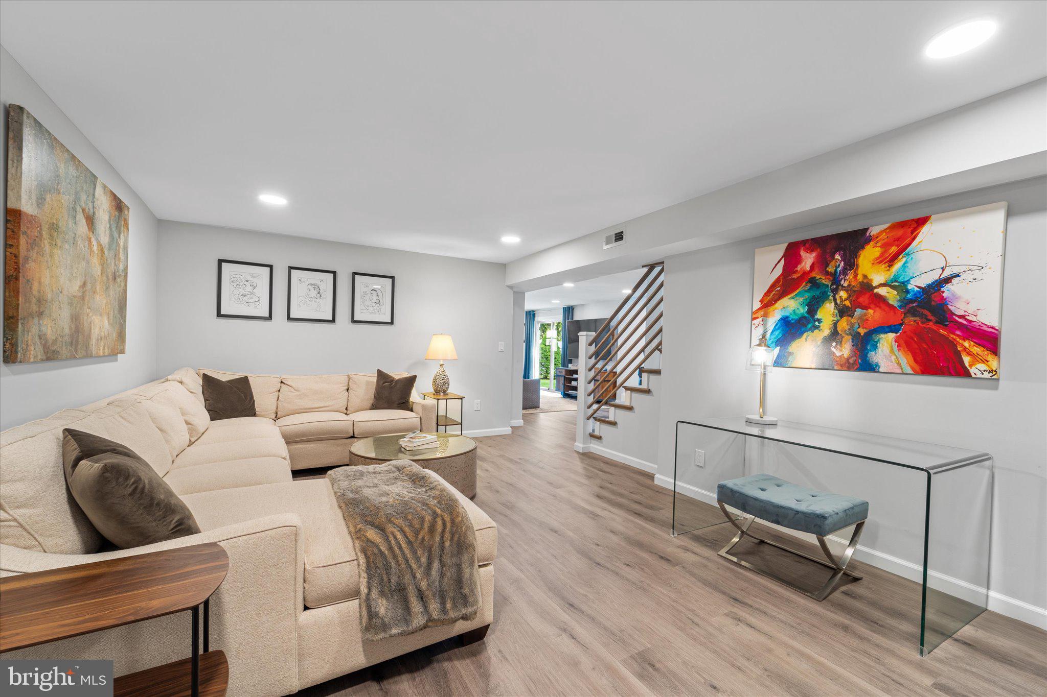 20234 BROAD RUN DRIVE