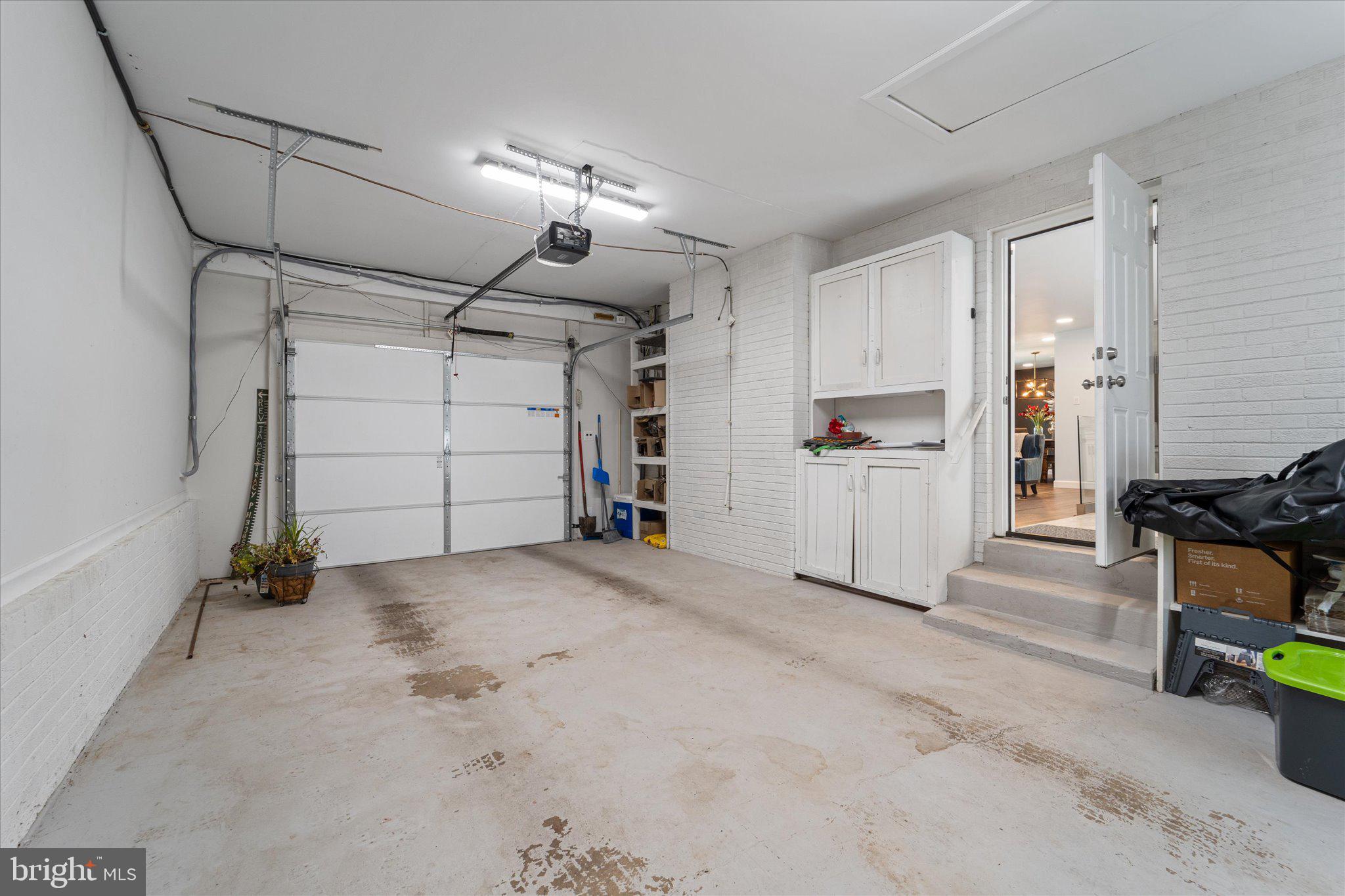 20234 BROAD RUN DRIVE