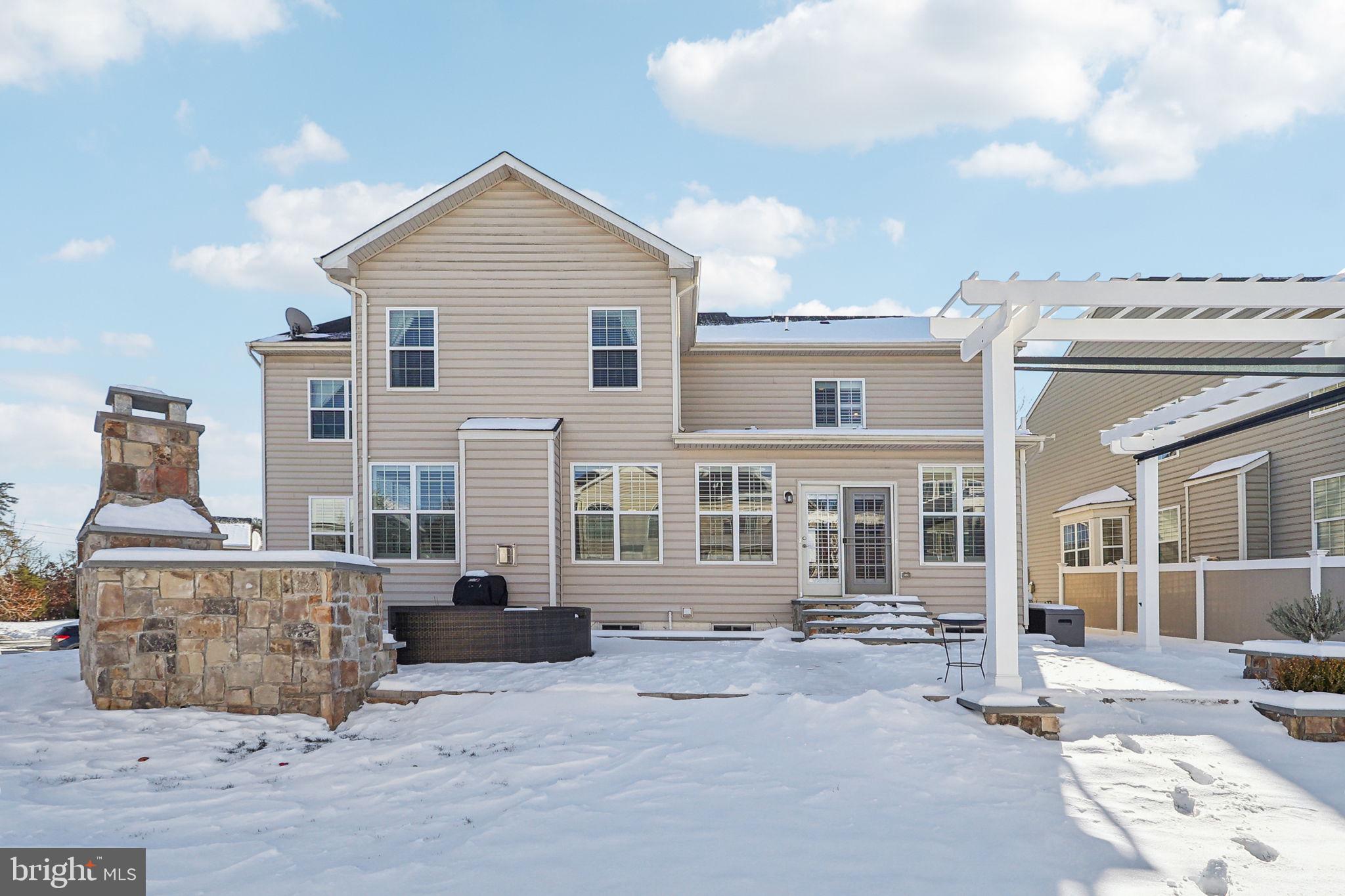 2204 SPIRIT COURT NE