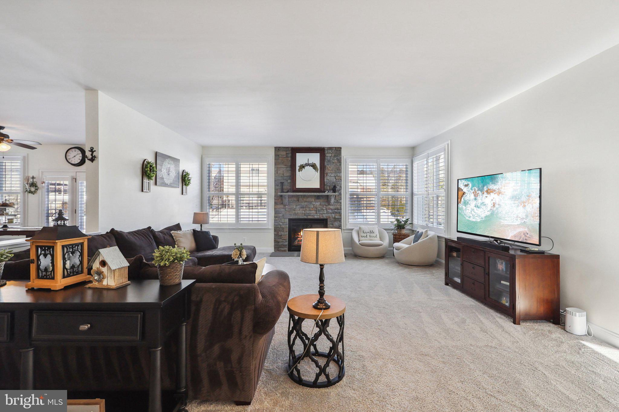 2204 SPIRIT COURT NE