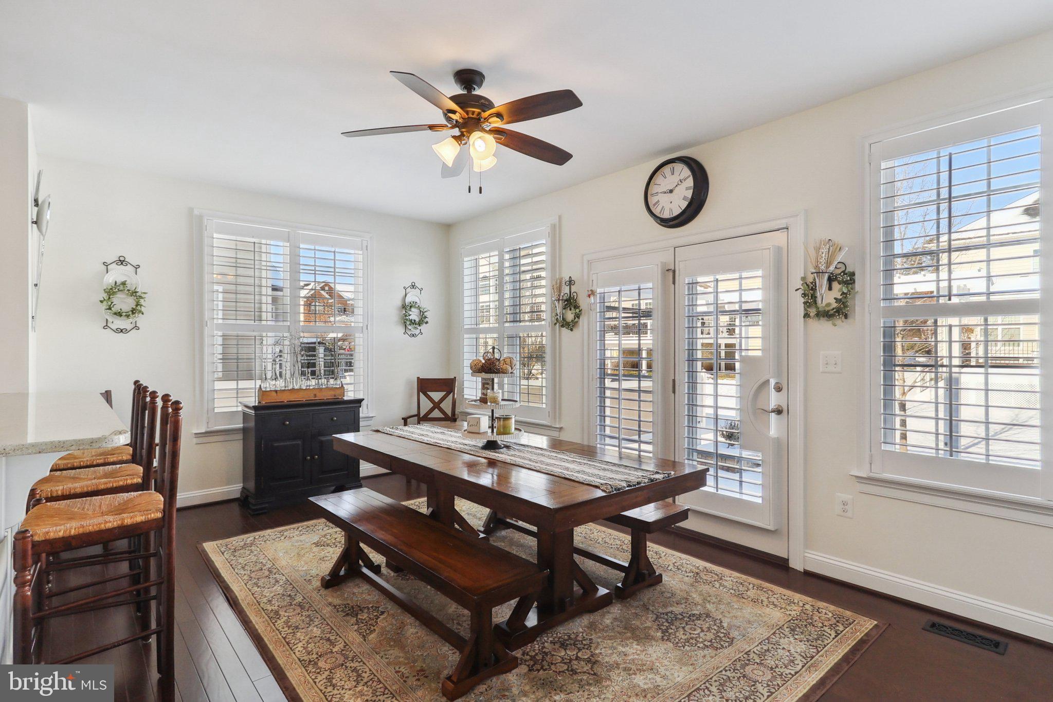 2204 SPIRIT COURT NE