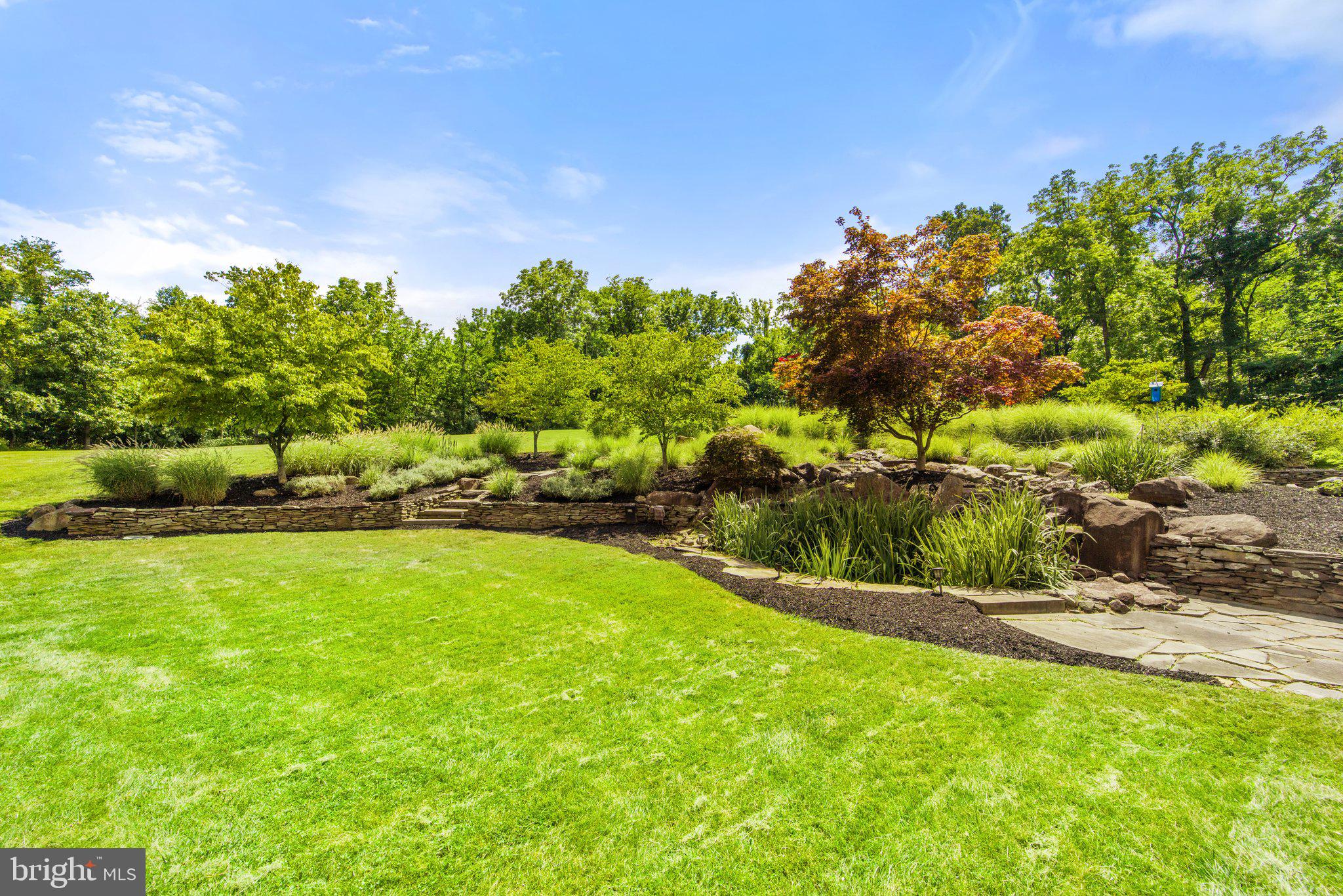 40243 FEATHERBED LANE