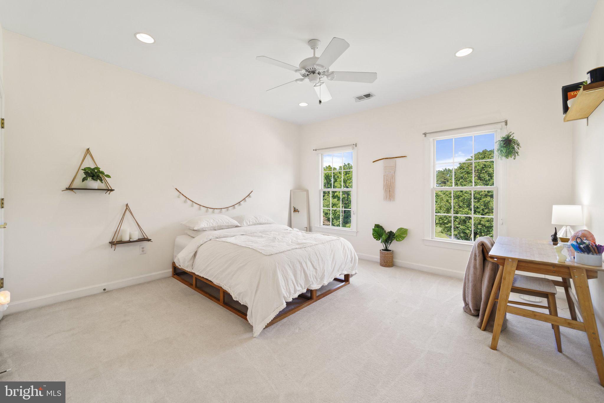 40243 FEATHERBED LANE