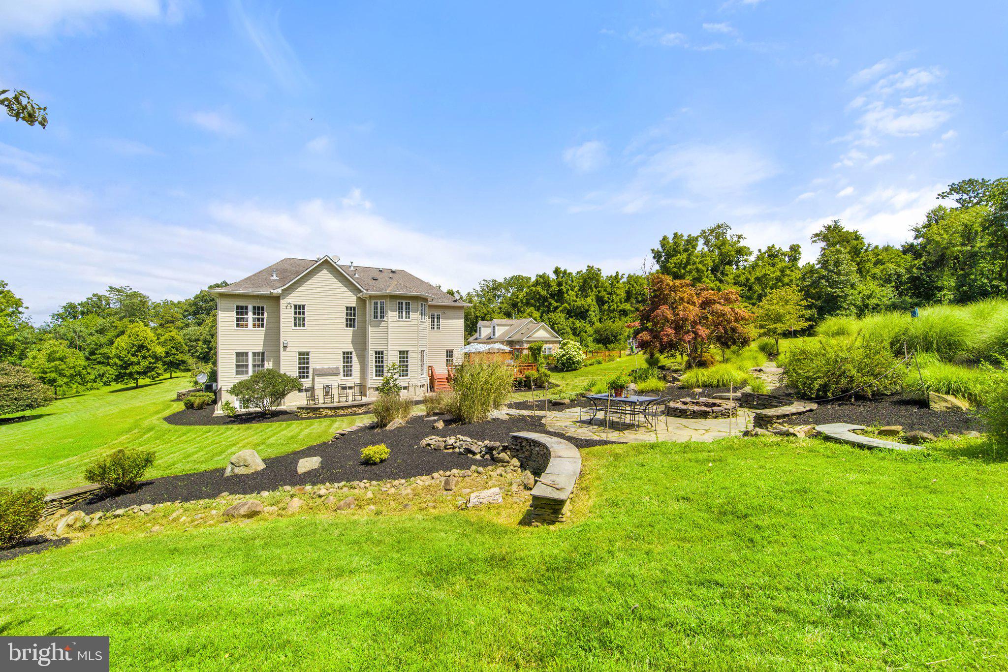 40243 FEATHERBED LANE