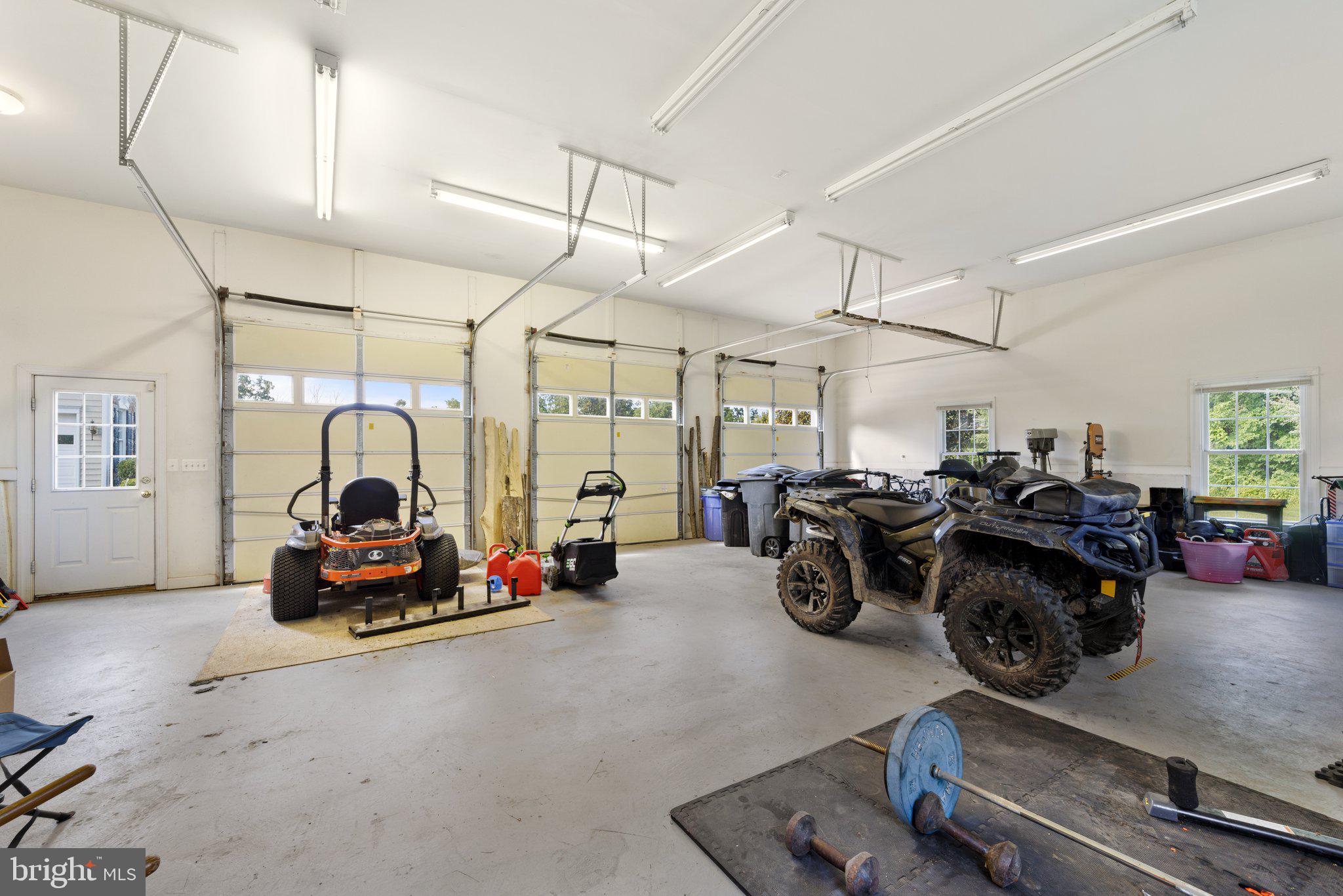 40243 FEATHERBED LANE