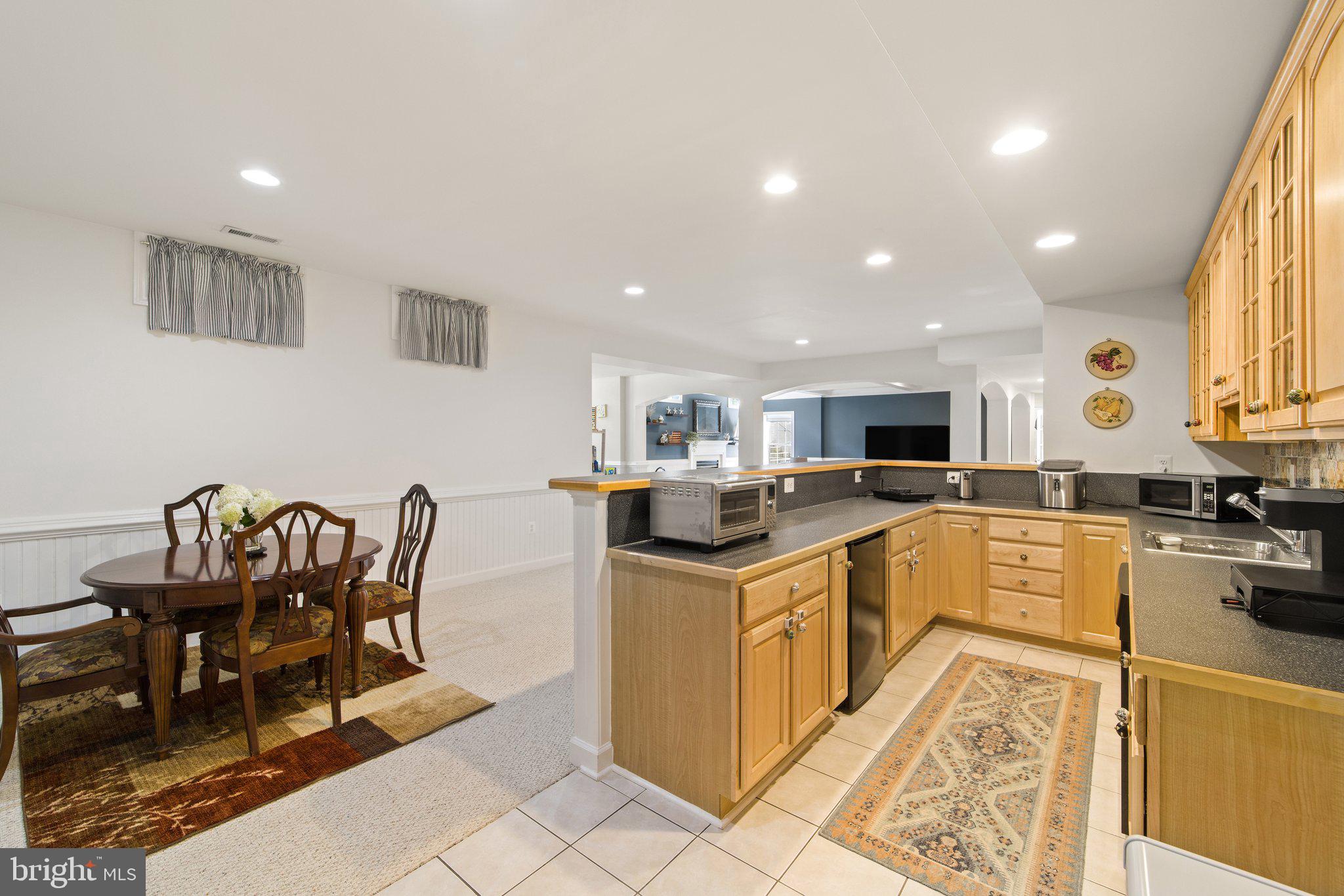 40243 FEATHERBED LANE