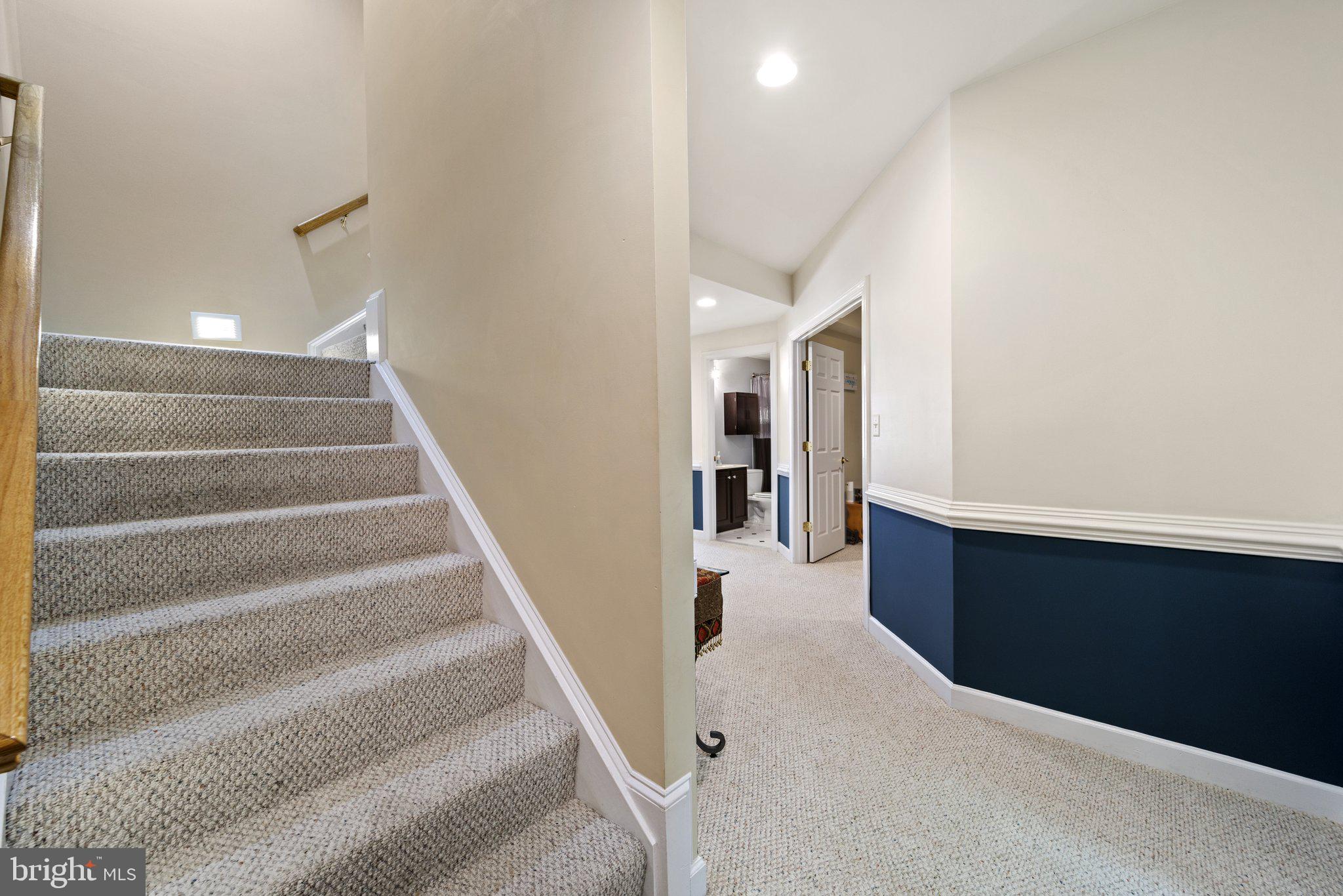 40243 FEATHERBED LANE