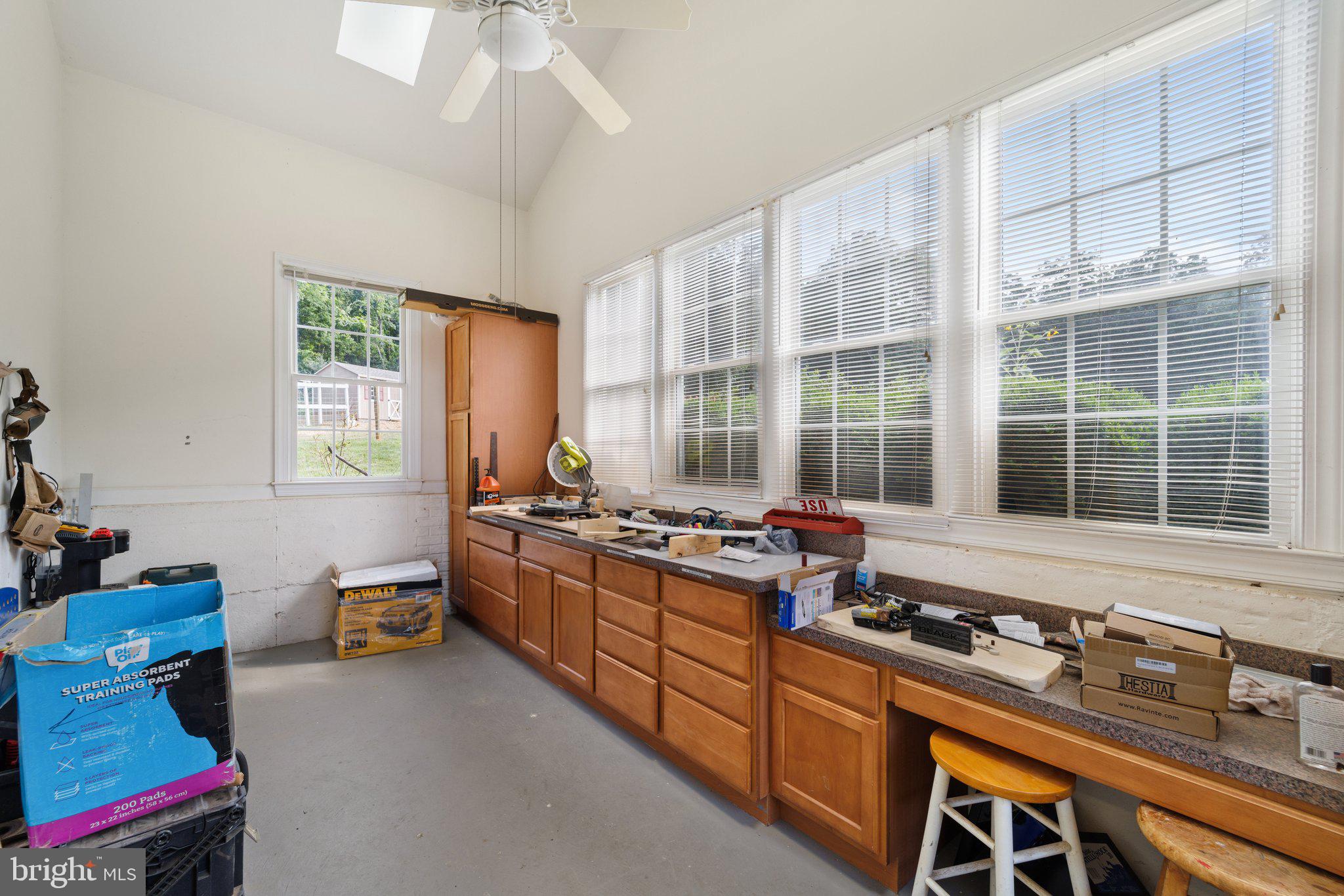 40243 FEATHERBED LANE