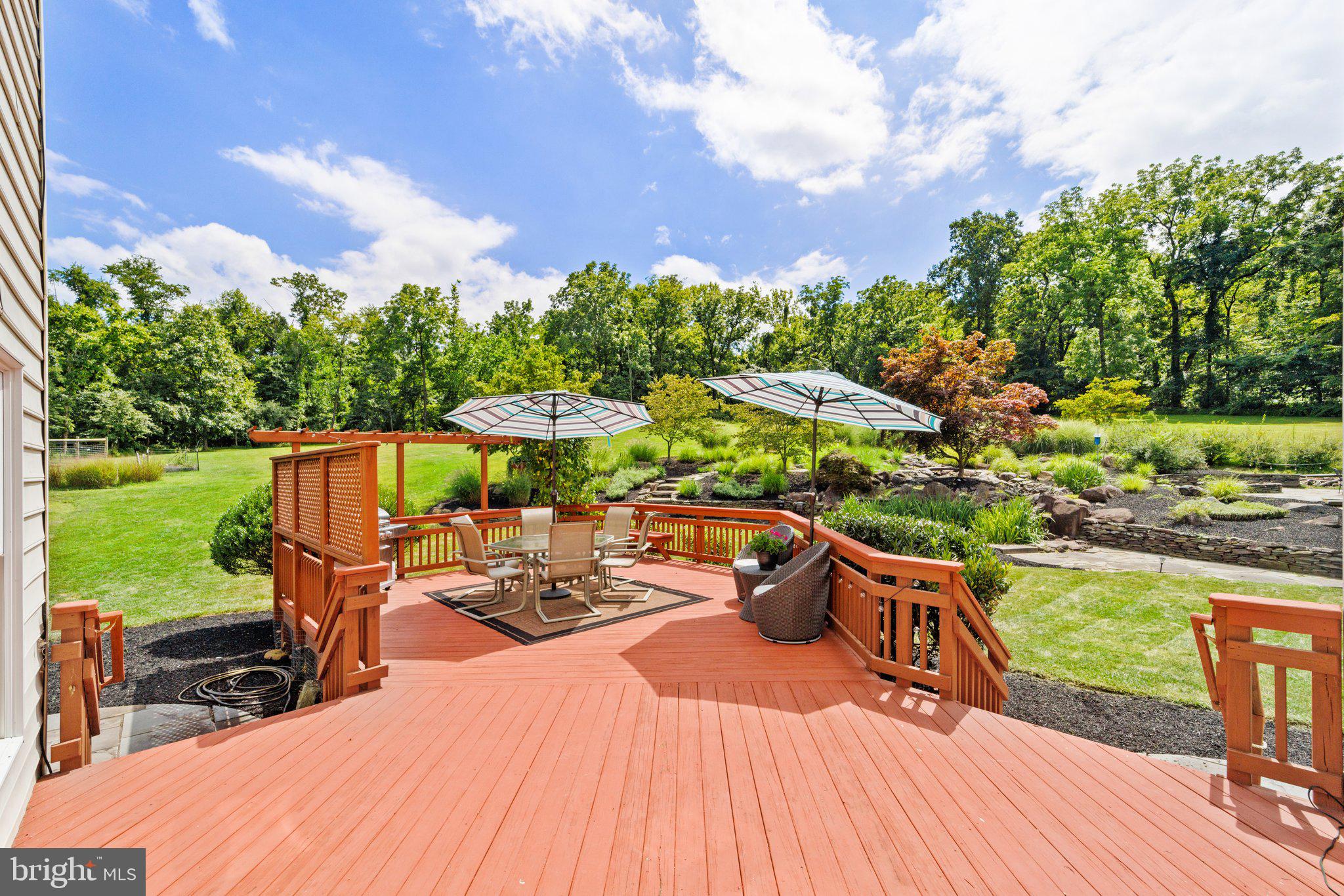 40243 FEATHERBED LANE