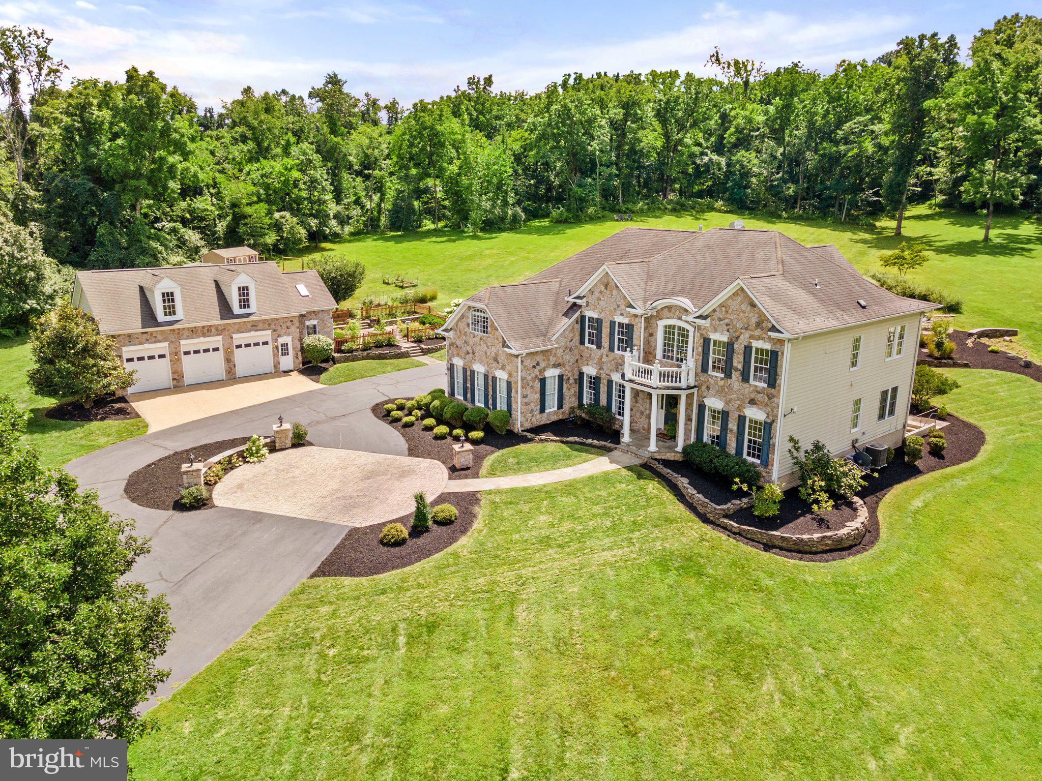 40243 FEATHERBED LANE