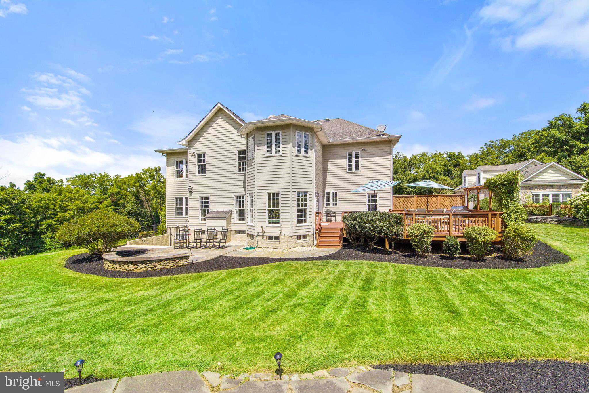 40243 FEATHERBED LANE