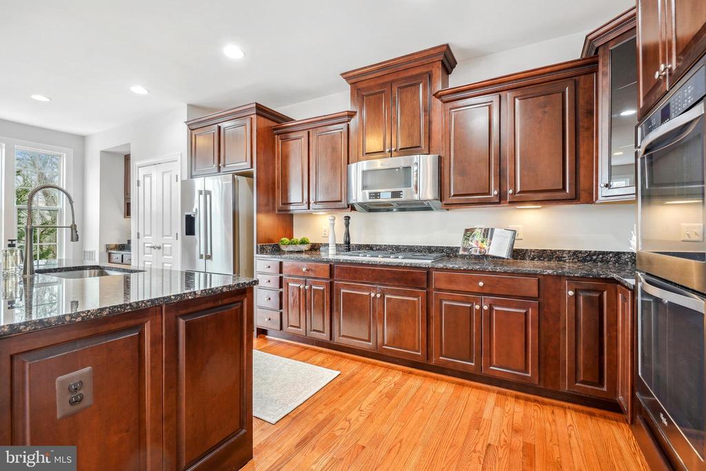 20229 CENTER BROOK SQUARE