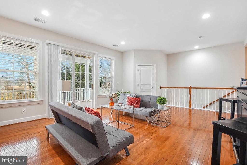 20229 CENTER BROOK SQUARE