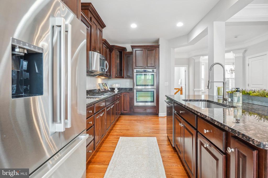 20229 CENTER BROOK SQUARE