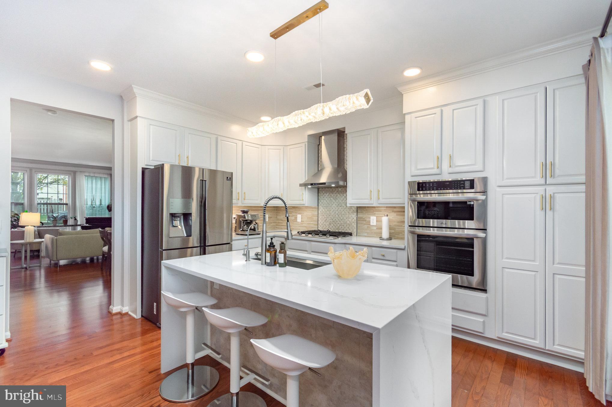 19477 PROMENADE DRIVE