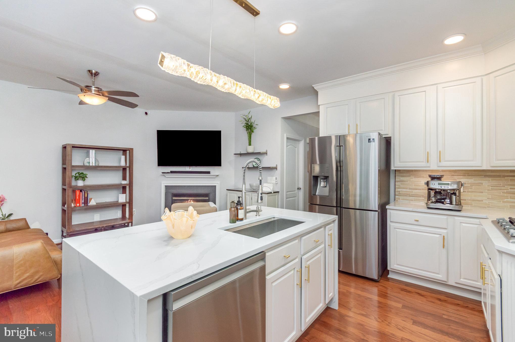 19477 PROMENADE DRIVE