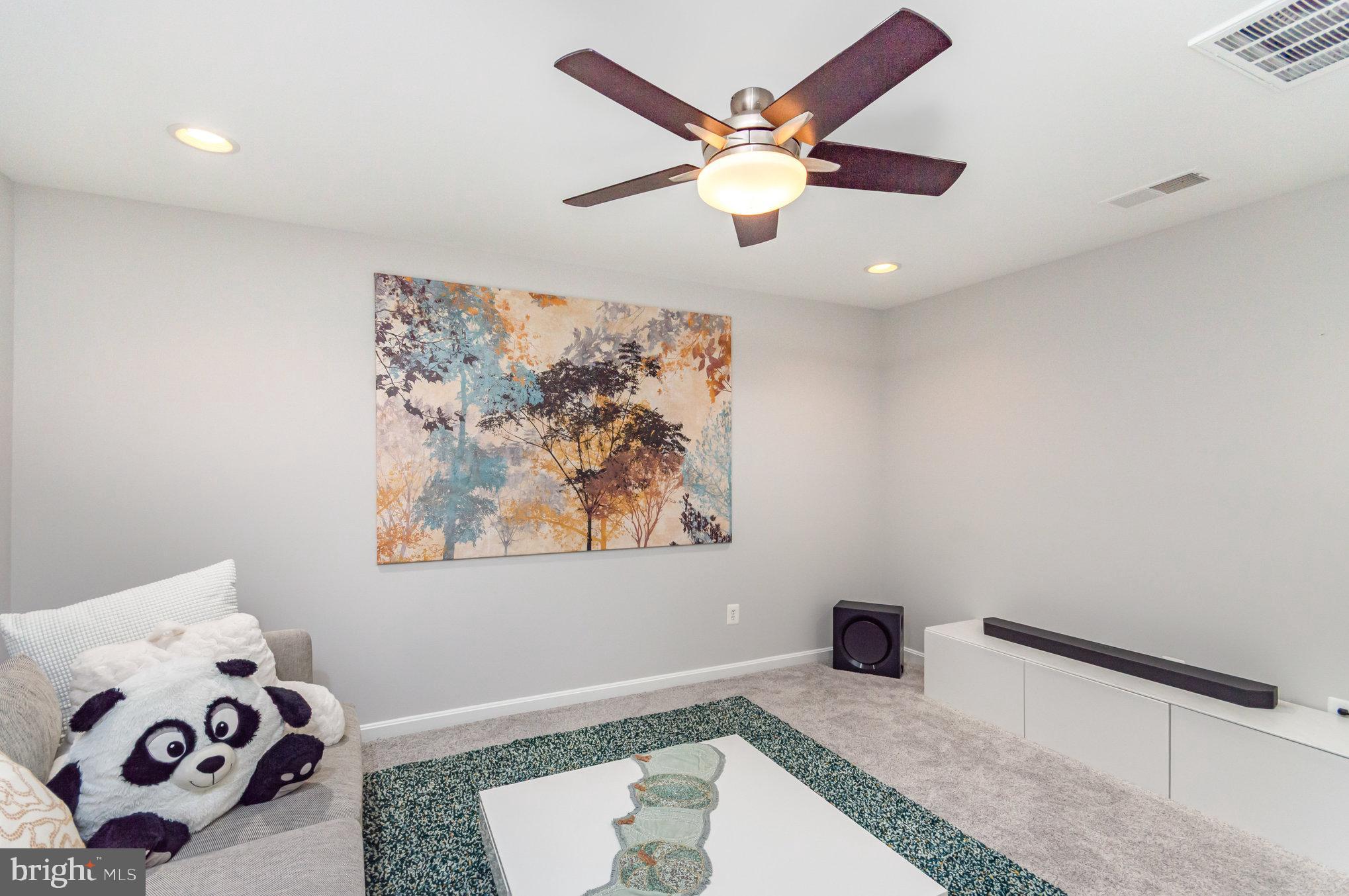 19477 PROMENADE DRIVE