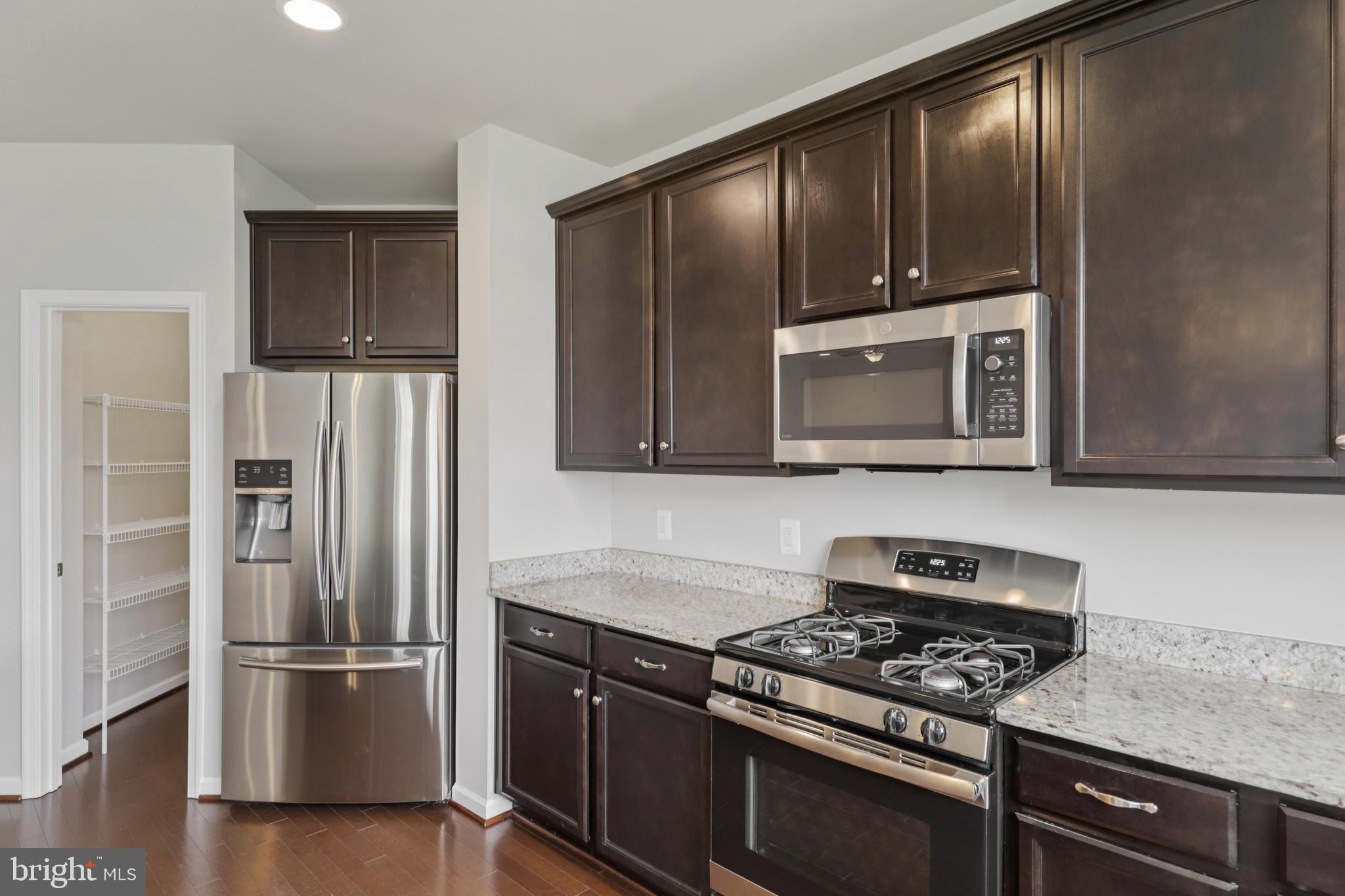 216 UPPER HEYFORD PLACE