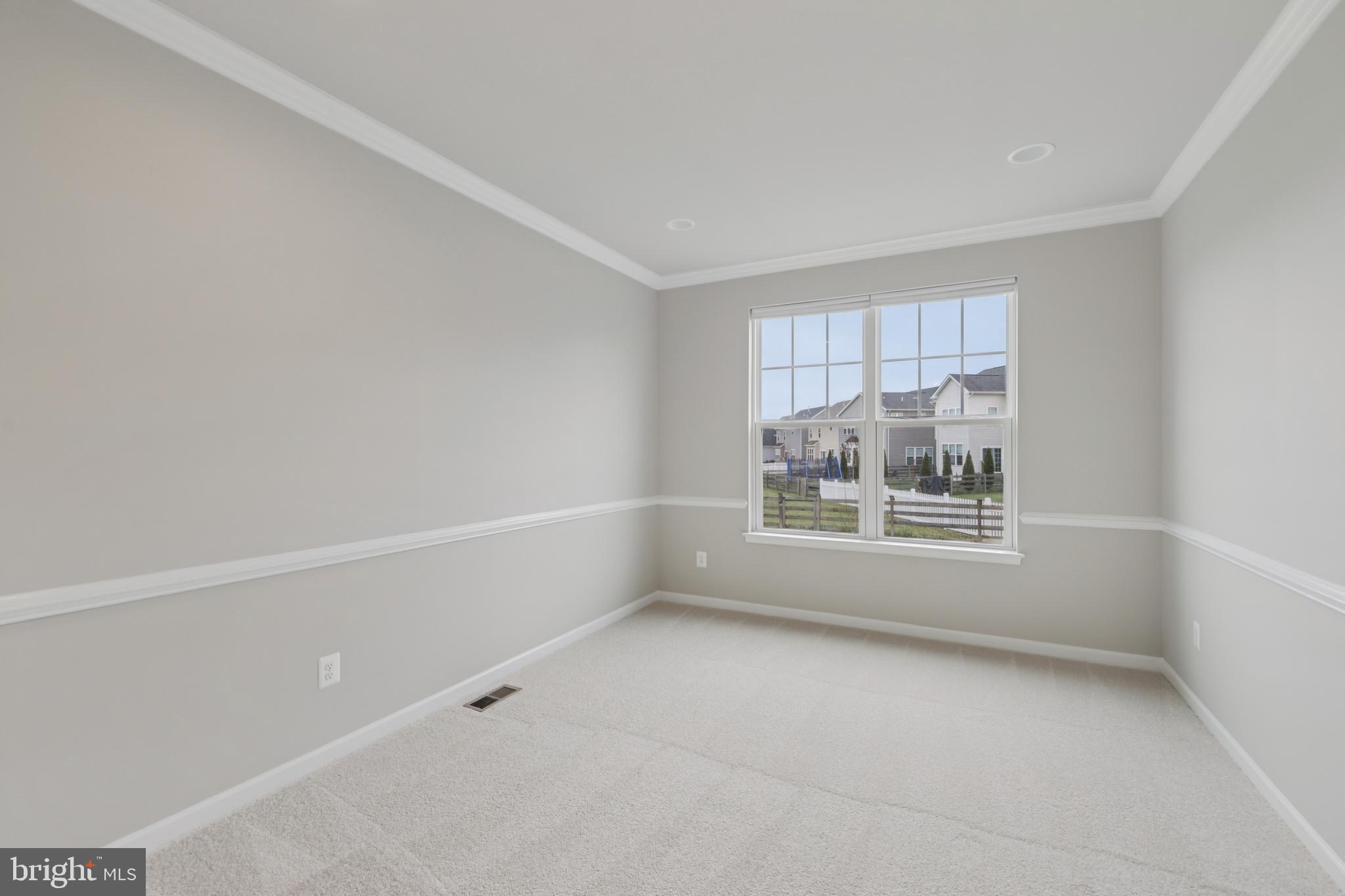 216 UPPER HEYFORD PLACE