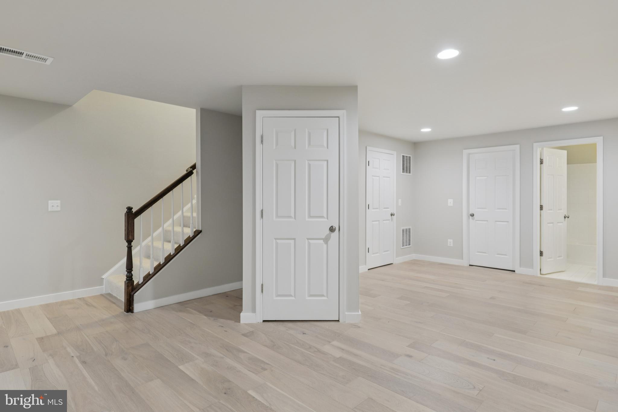 216 UPPER HEYFORD PLACE