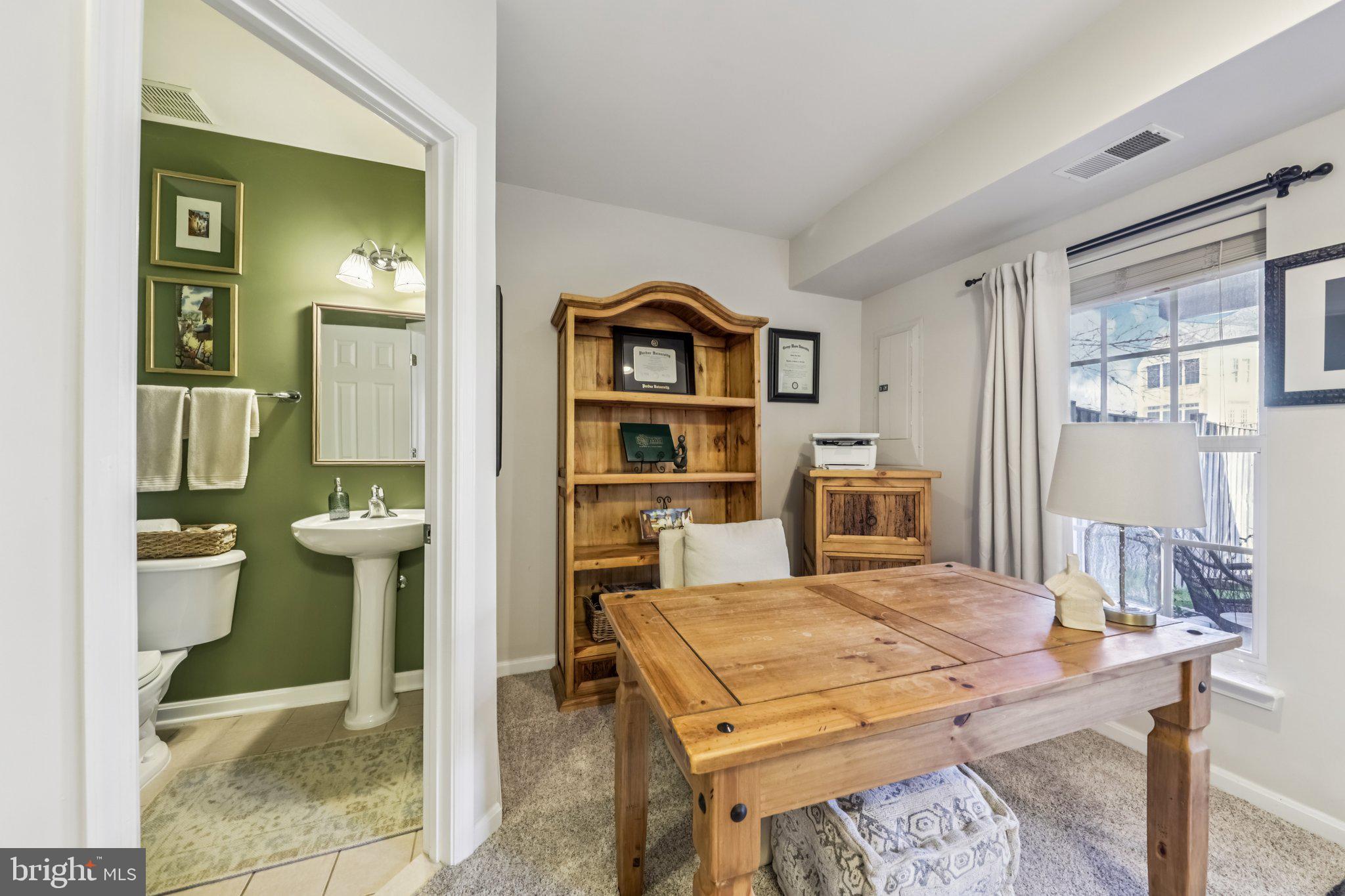 24616 NETTLE MILL SQUARE