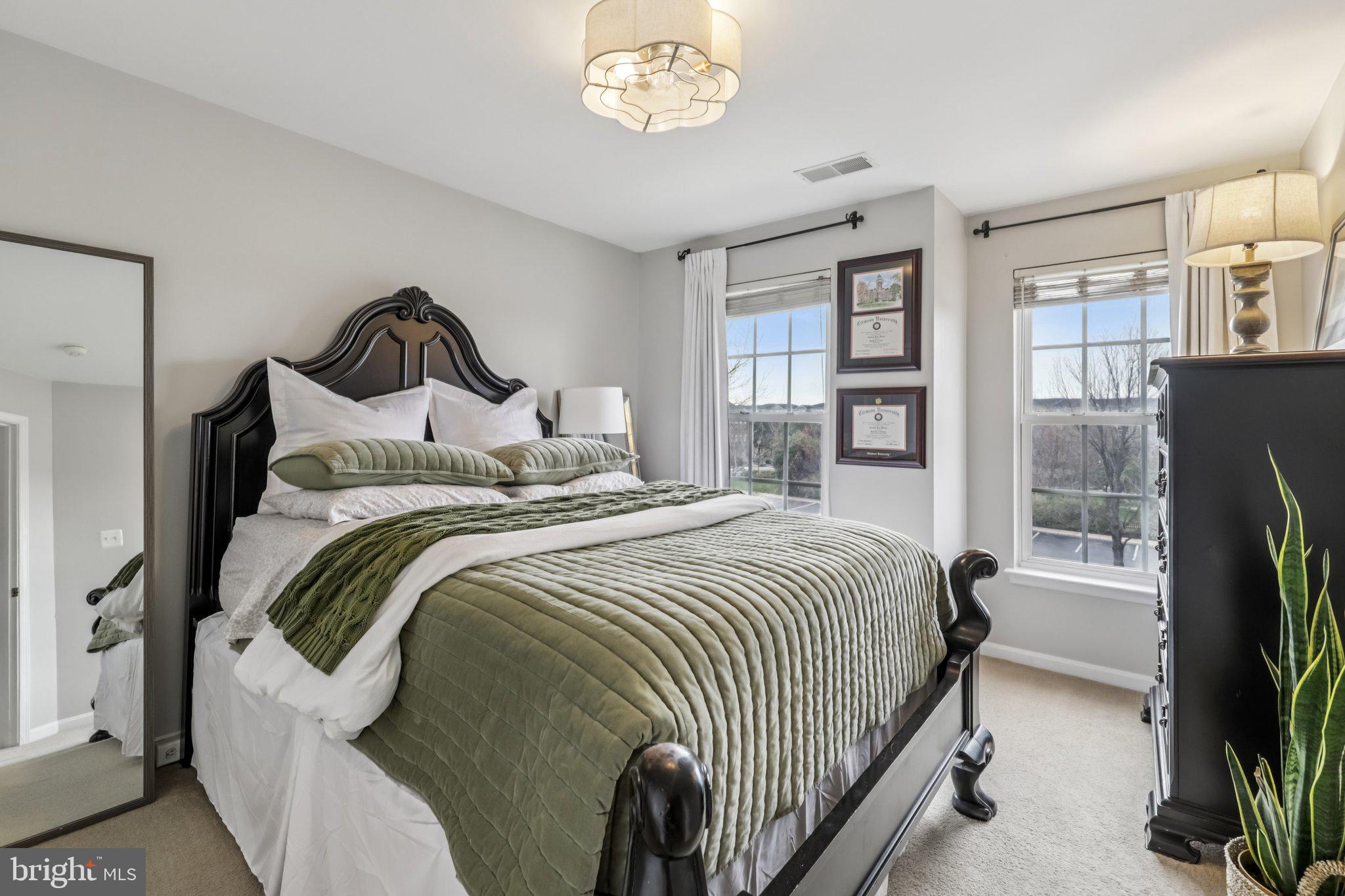 24616 NETTLE MILL SQUARE